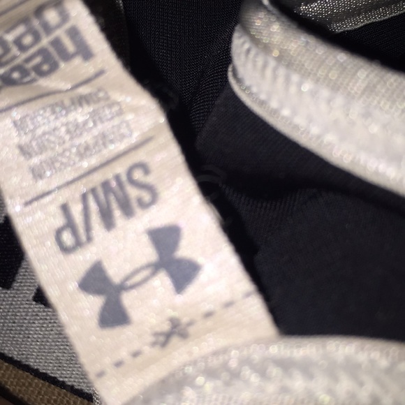Under armour sports bra - Picture 3 of 3